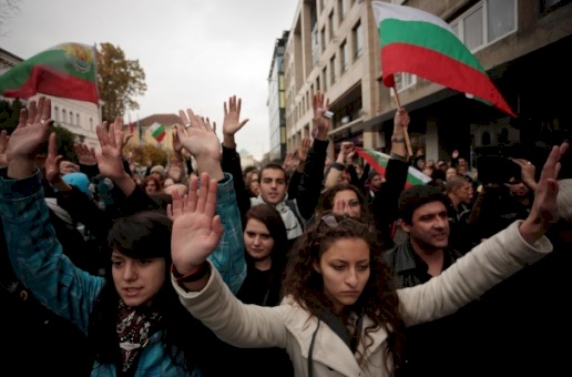 Students in Bulgaria occupy universities to demand an end to corruption, nepotism in govt.